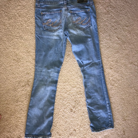 EXPRESS Distressed Jeans Mid Rise - Picture 3 of 8